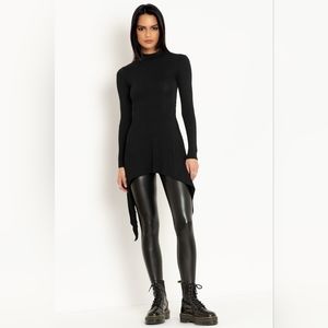 Blackmilk romancer top